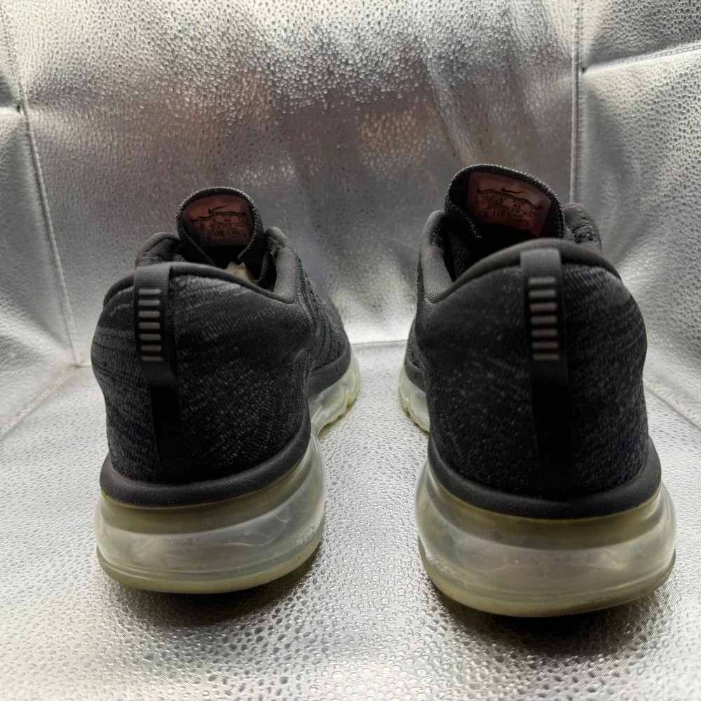 Size 10 Nike Flyknit Max Running Shoes Mens Black Grey Excellent 620469-010